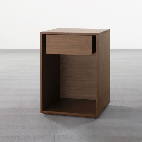 Box large side table in walnut