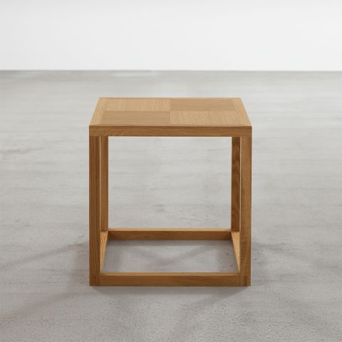 Frame square side table in oak