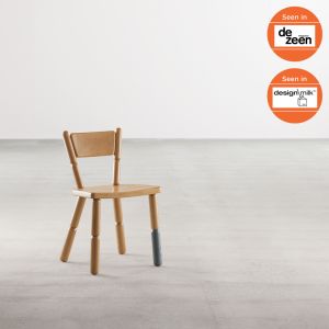 Lazy little chair in oak