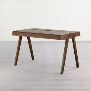 Homestation desk in walnut